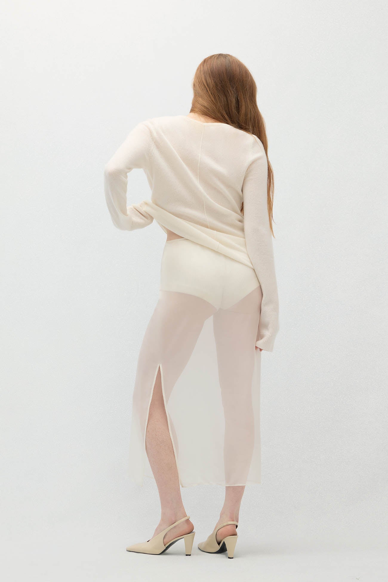 ADDY CREWNECK CASHMERE SWEATER